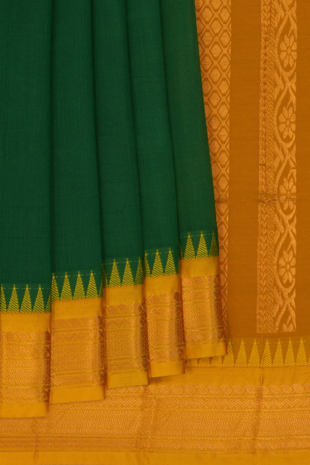 Image of Gadwal Cotton Green Saree